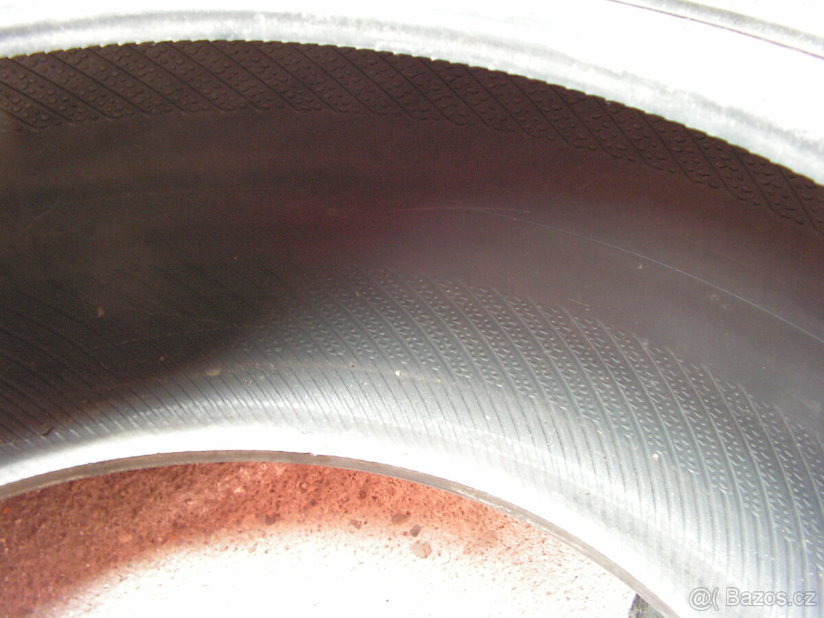 Letní pneu 255x35x20 2ks - 4