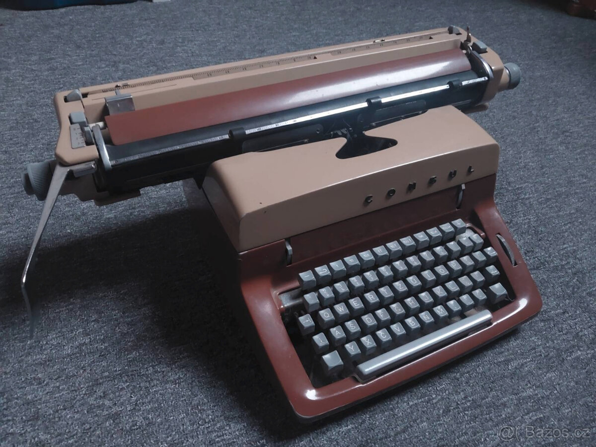 Veliký psací stroj Consul 203 - široký válec - 4