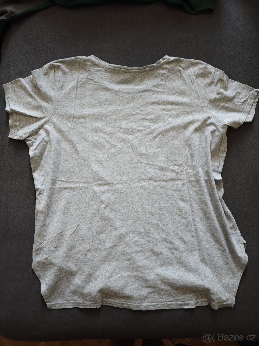 Šedé tričko s krátkým rukávem - 4