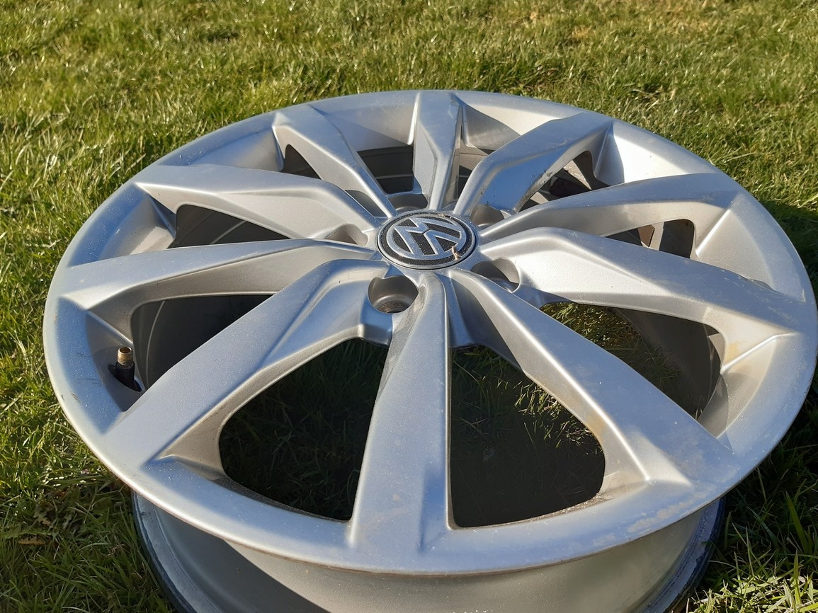 Krásné orig. Alu Volkswagen roztec 5x112 17 ET48 - 4
