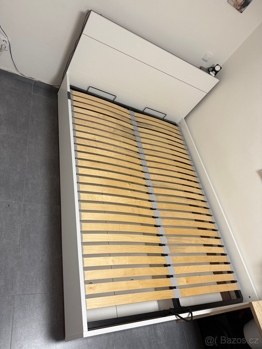 Postel 140x200 a úložným prostorem, roštem a čelem - 4
