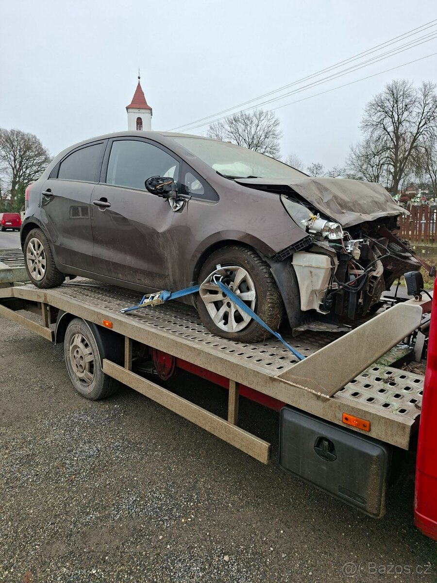 Rozpredám Kia Rio 1.4Crdi 66kw D4FC - 4