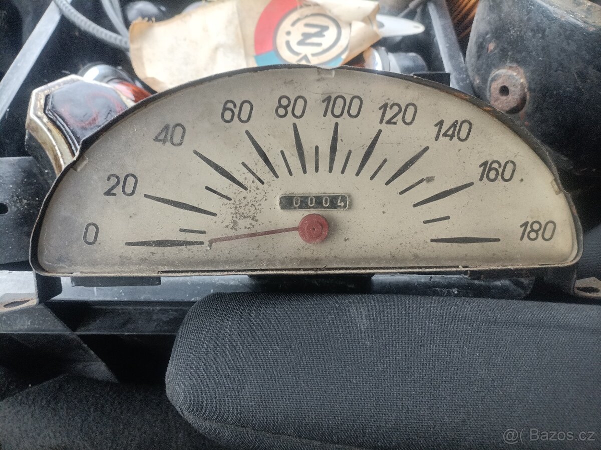 Praha Alfa, Piccolo, Báby - 4