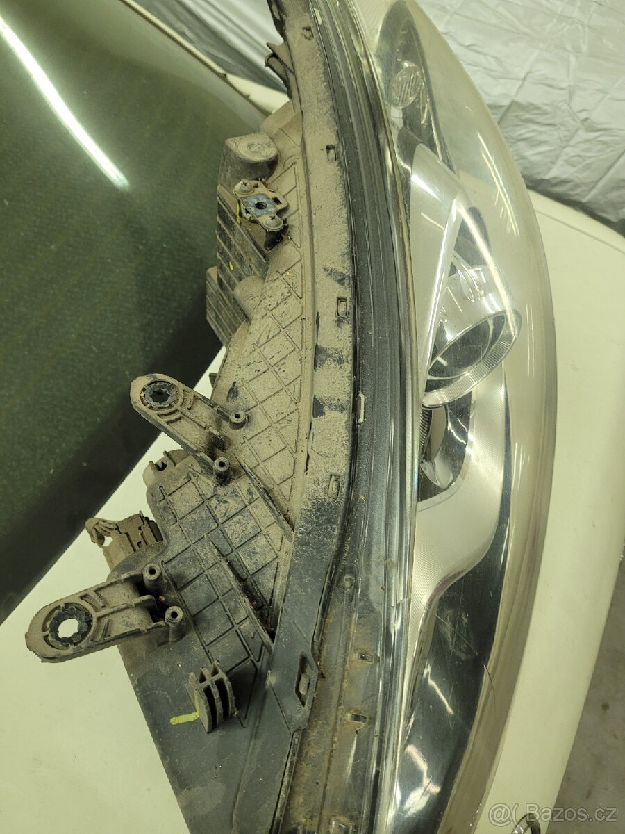 Přední světlomety Hyundai i30 - 4