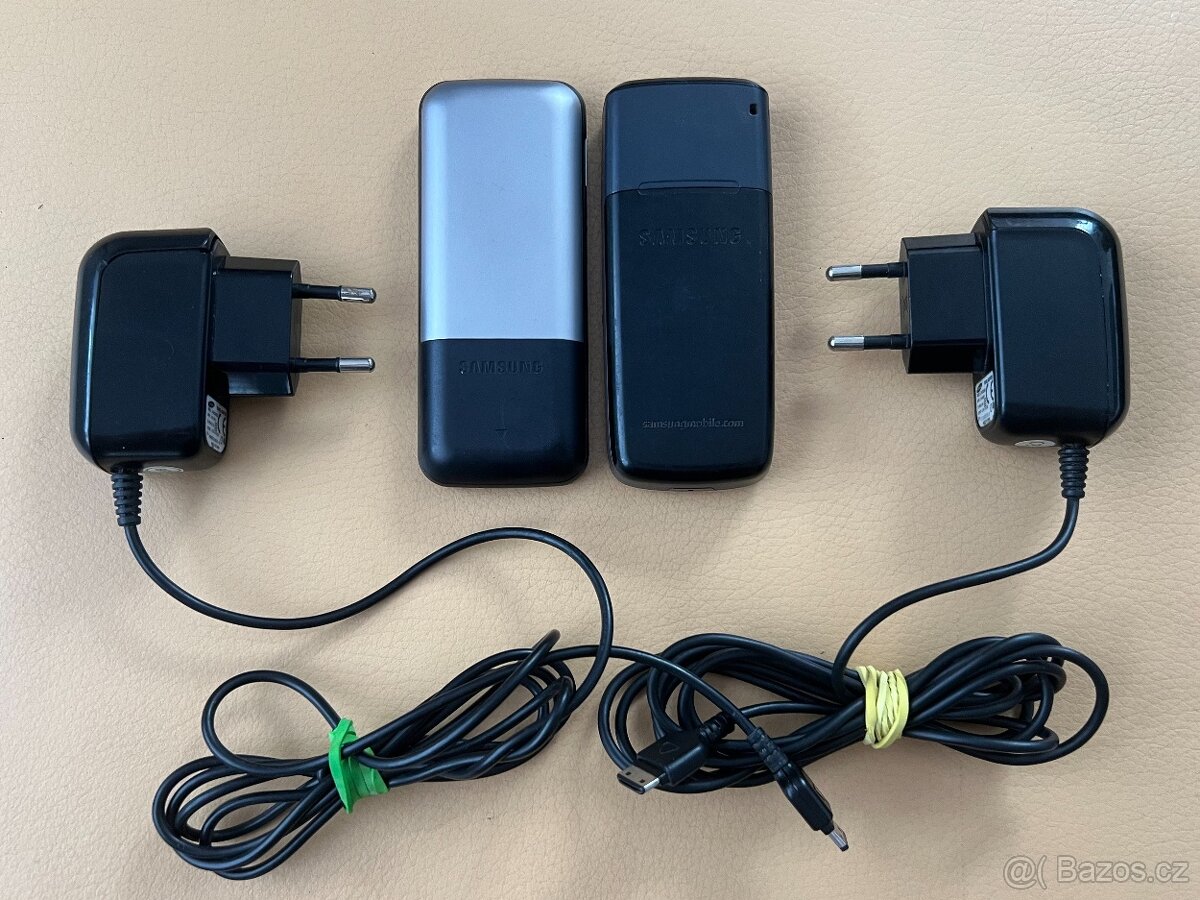 Samsung GT-E1120 a Samsung SGH-B100 - 4