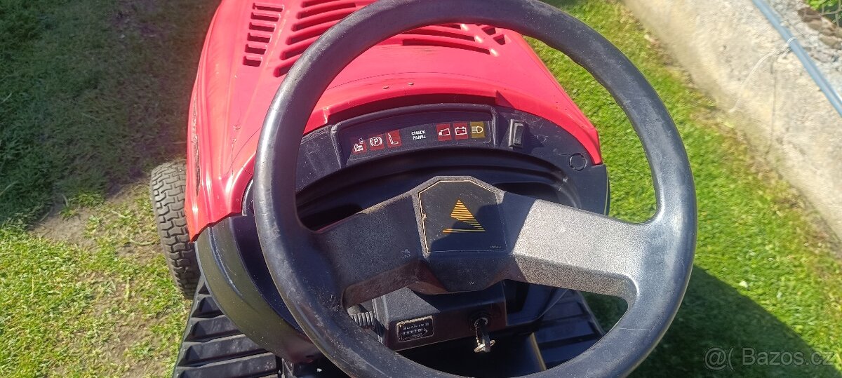 Zahradní traktůrek - 4