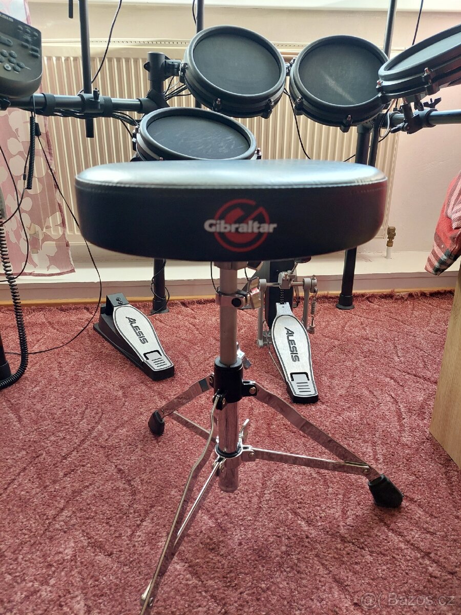 Elektronické bicni Alesis Nitro Drum - 4