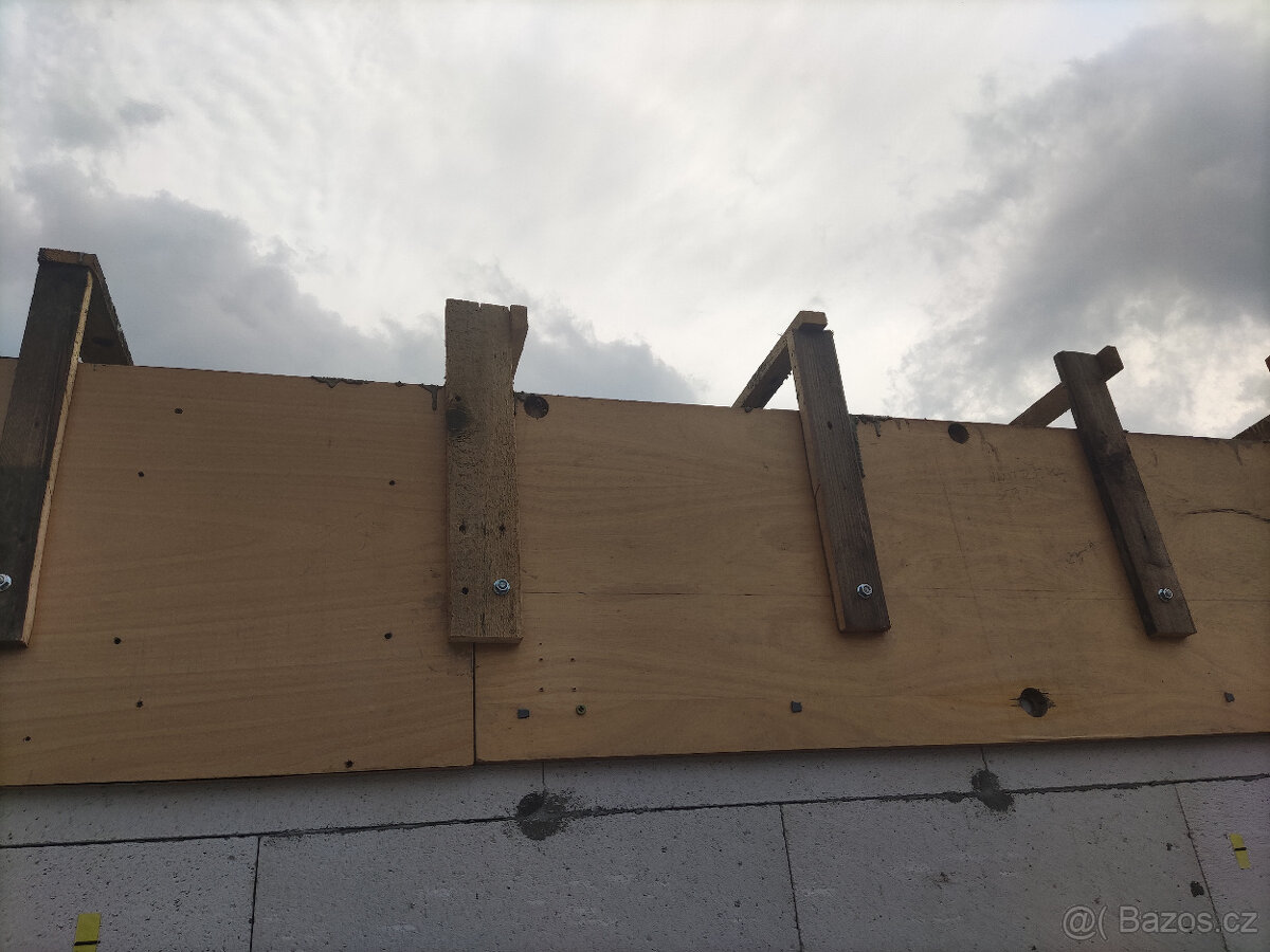 Závitové tyče M10 pro stažení bednění věnce - 4