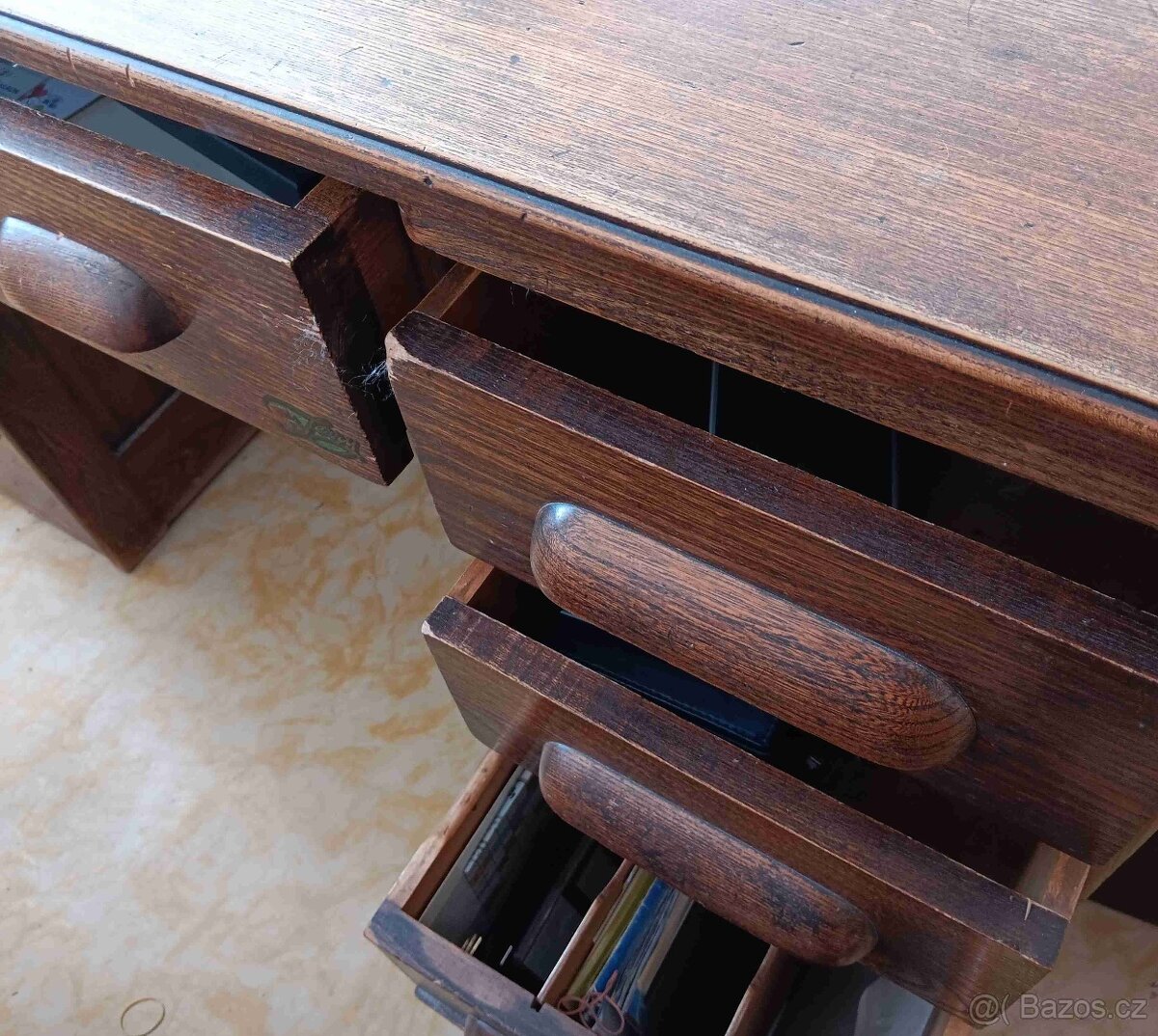 Americký psací stůl - 4