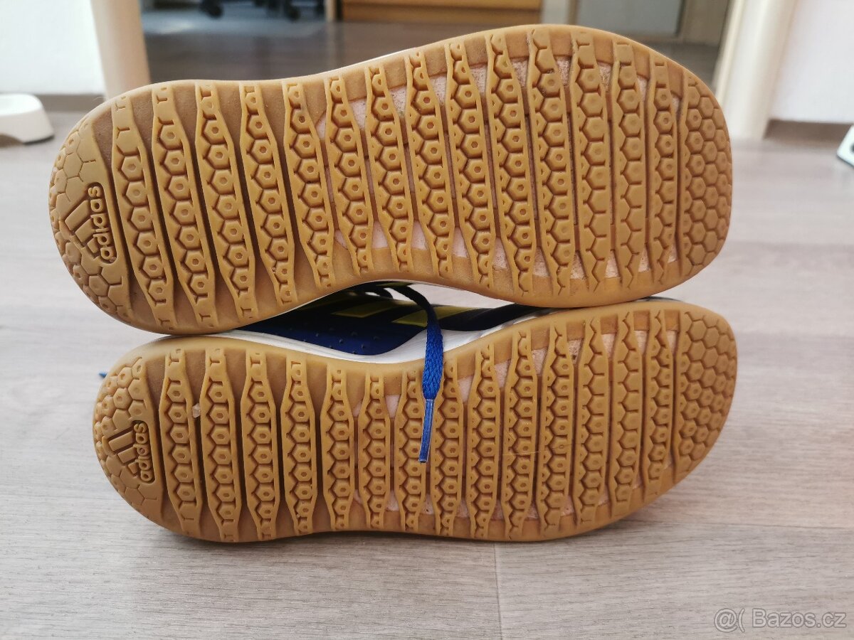 Chlapecká sportovní obuv Adidas - 4