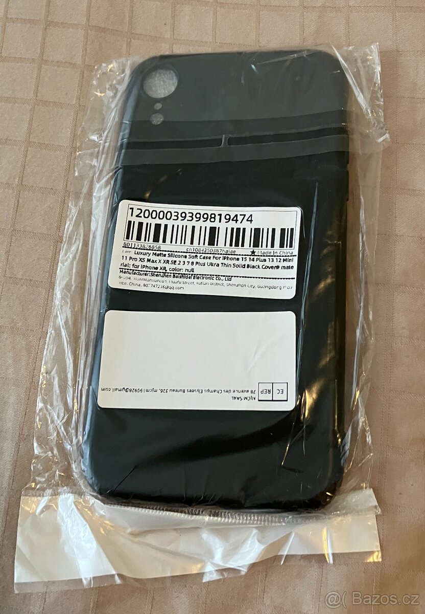 Černý plastový obal na iphone XR - 4