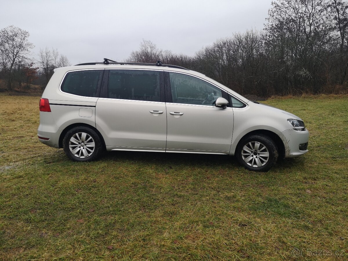 VOLKSWAGEN SHARAN AUTOMAT DSG 2.0TDi DPH 7MÍSTNÉ - 4