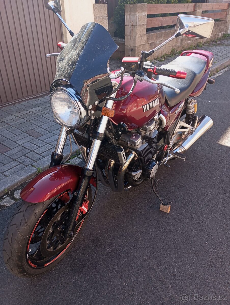 Yamaha XJR 1200 N - 4