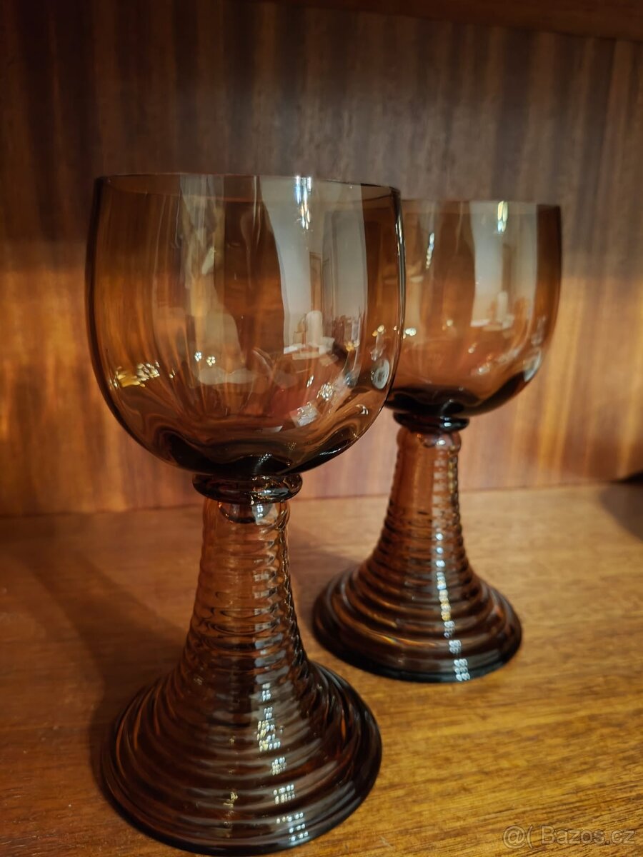 Sklo a porcelán - 4