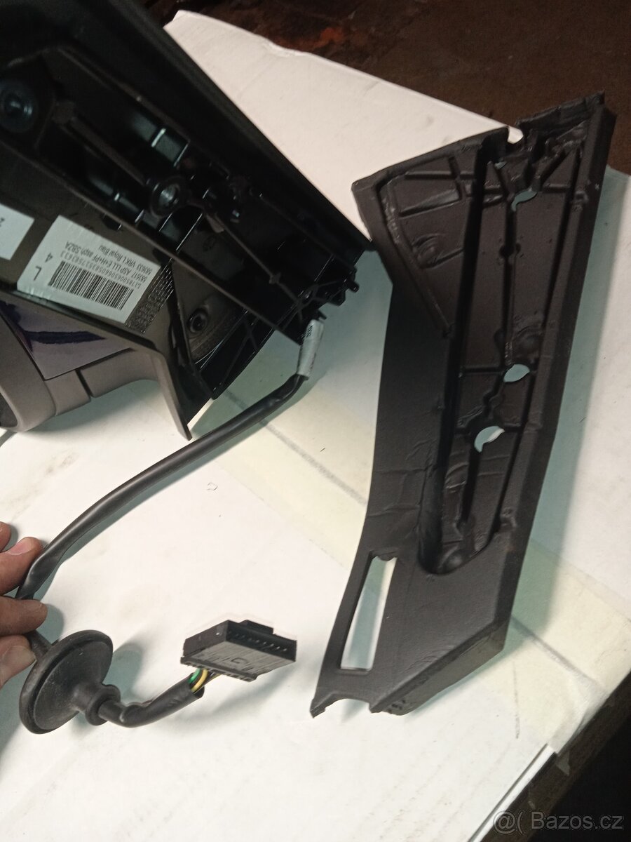 Prodám na Opel Astra J levé zrcátko - 4