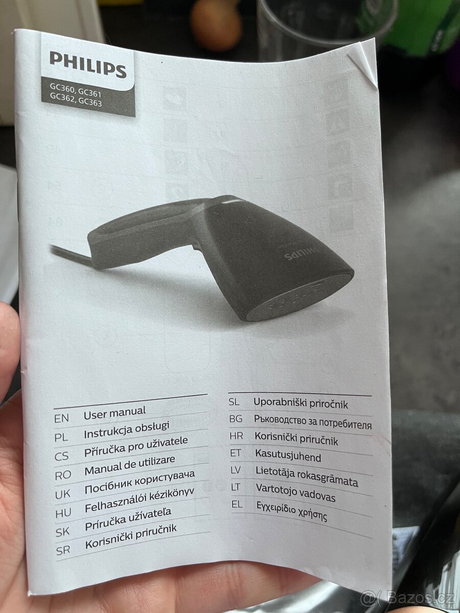 Ruční napařovač oděvů a záclon Philips - 4