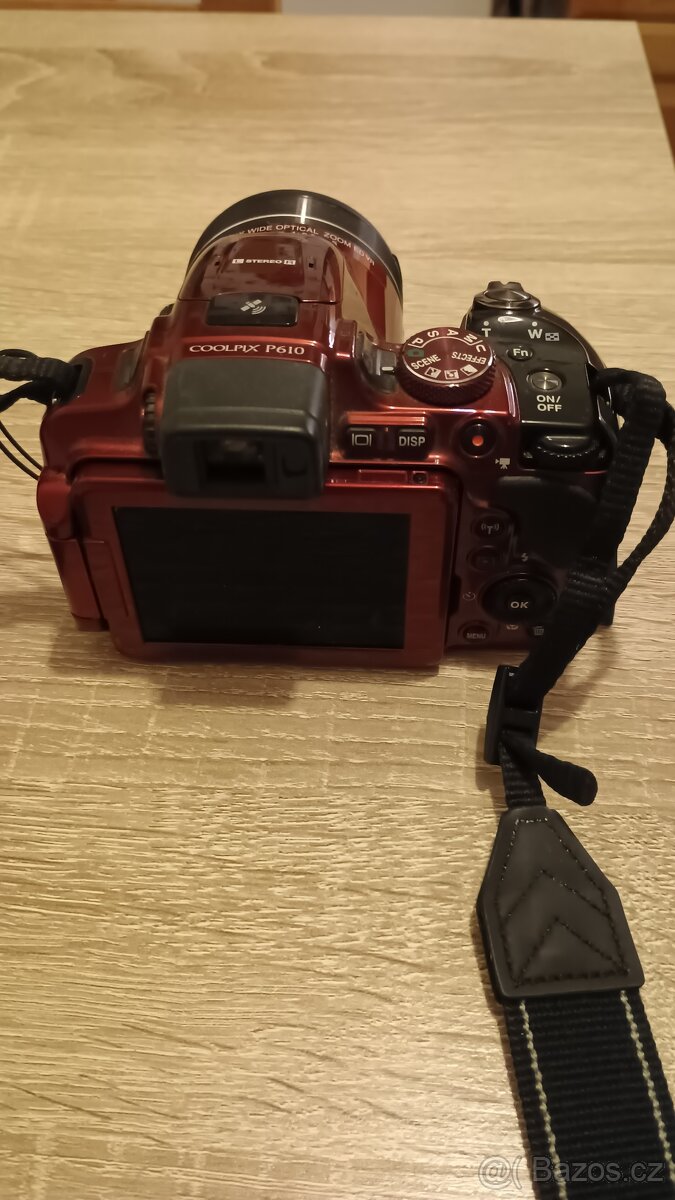 Nikon Coolpix P610 - 4