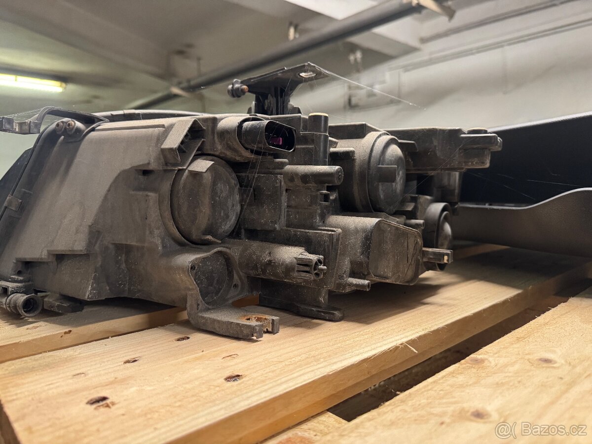 predni svetla audi a4 b8 halogen - 4