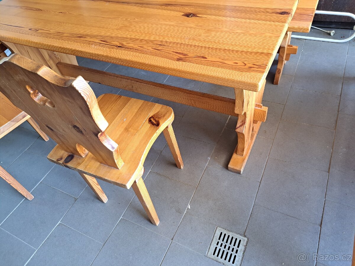 Jídelní stůl z masivu + 3 židle a 2 lavice - 4