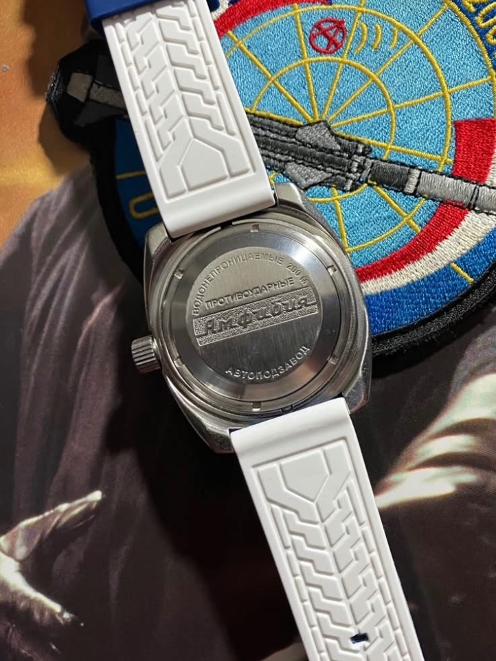 Vostok Amphibia hodinky - 4