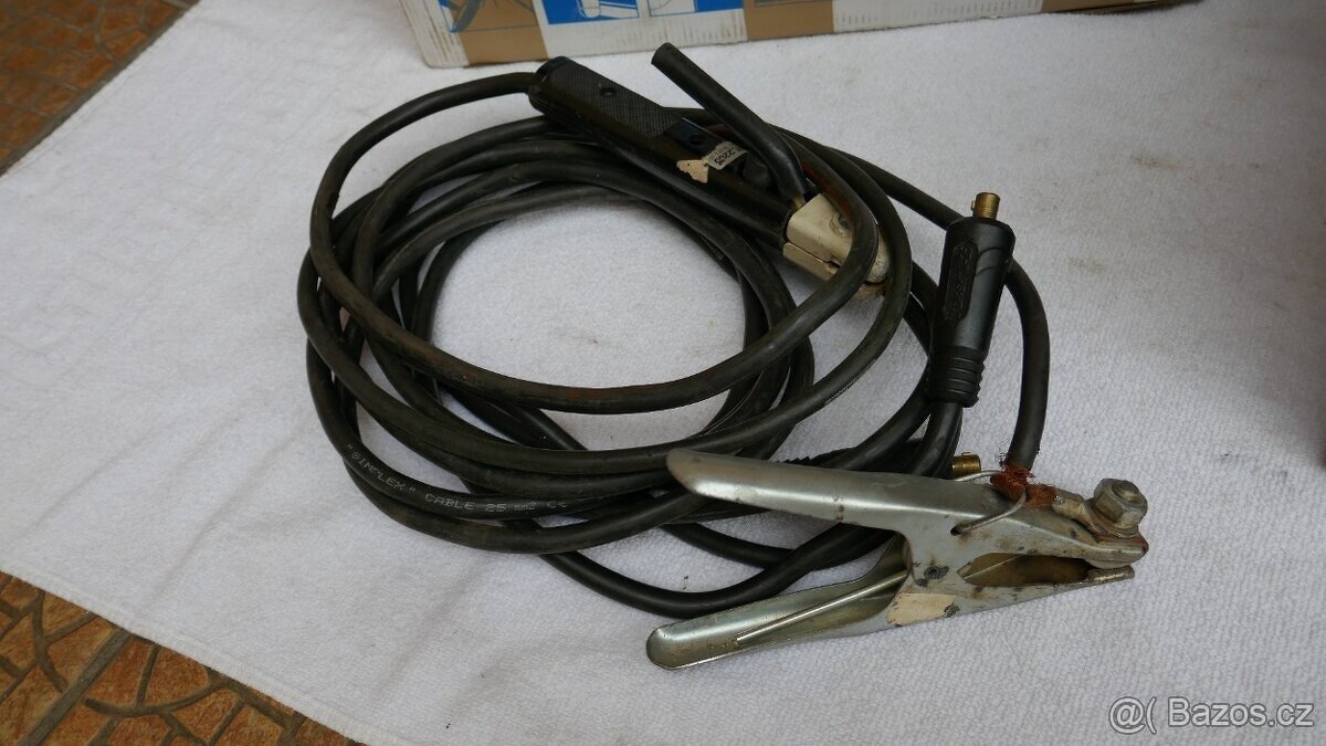 Invertorový svářecí stroj CEMONT PUMA S 1400/kabely - 4