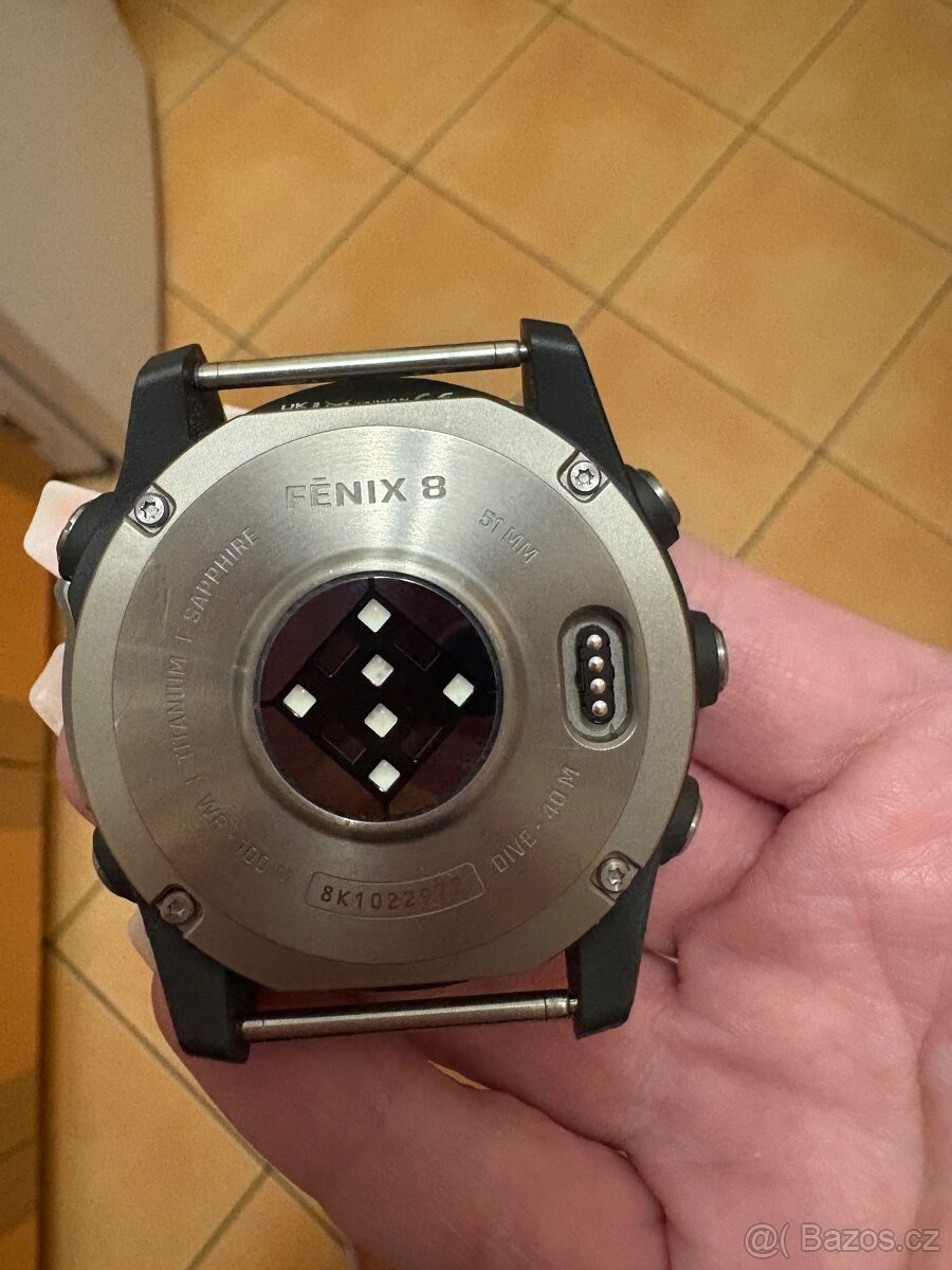 Hodinky Garmin 8 - 4