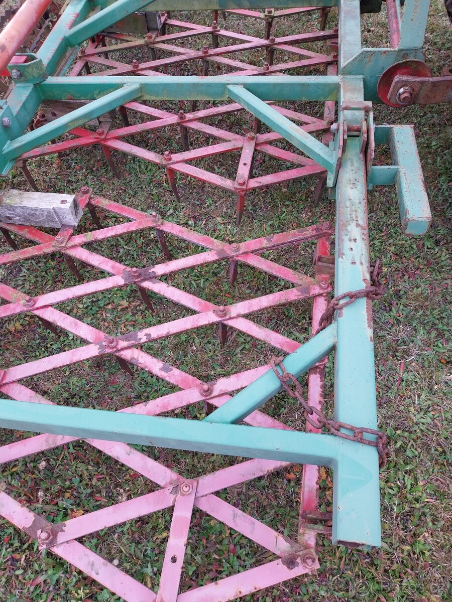 Polní brány. Kombinace - 4