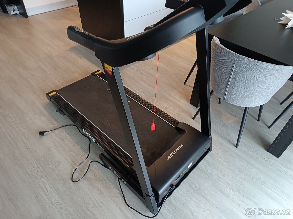 Běžecký pás tunturi fitrun 30 - 4