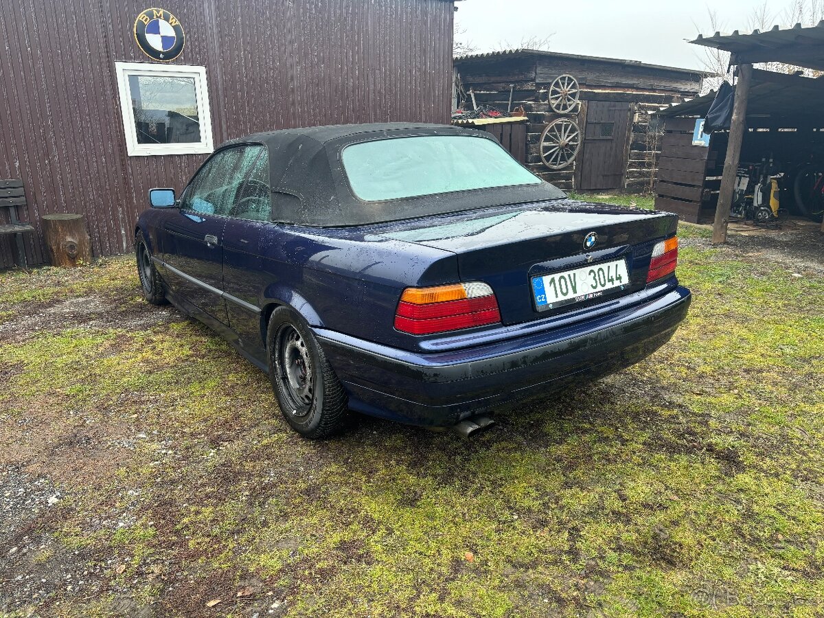 BMW 325i e36 cabrio - 4
