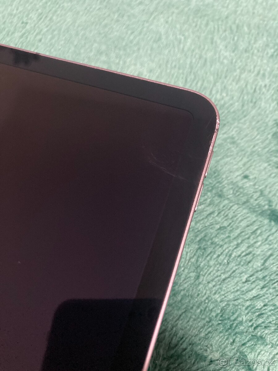 iPad Pro 12.9 2021 5th gen. Baterie 89% - 4