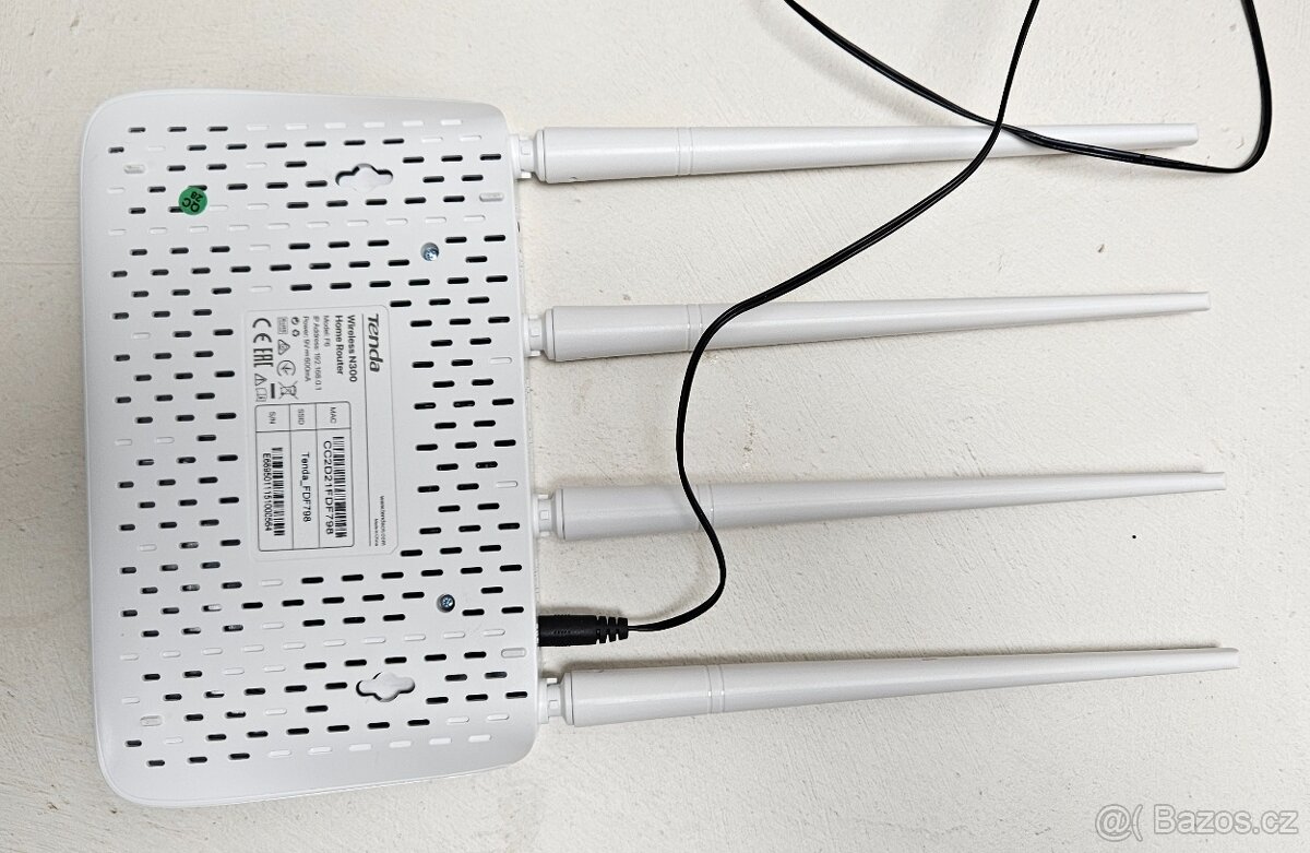 WiFi router Tenda F6 - Wireless N300 - 4