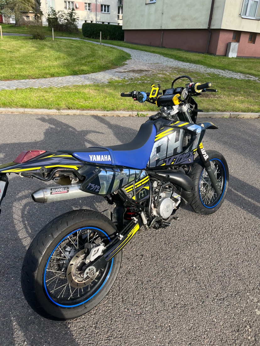 Yamaha dt 125 x - 4