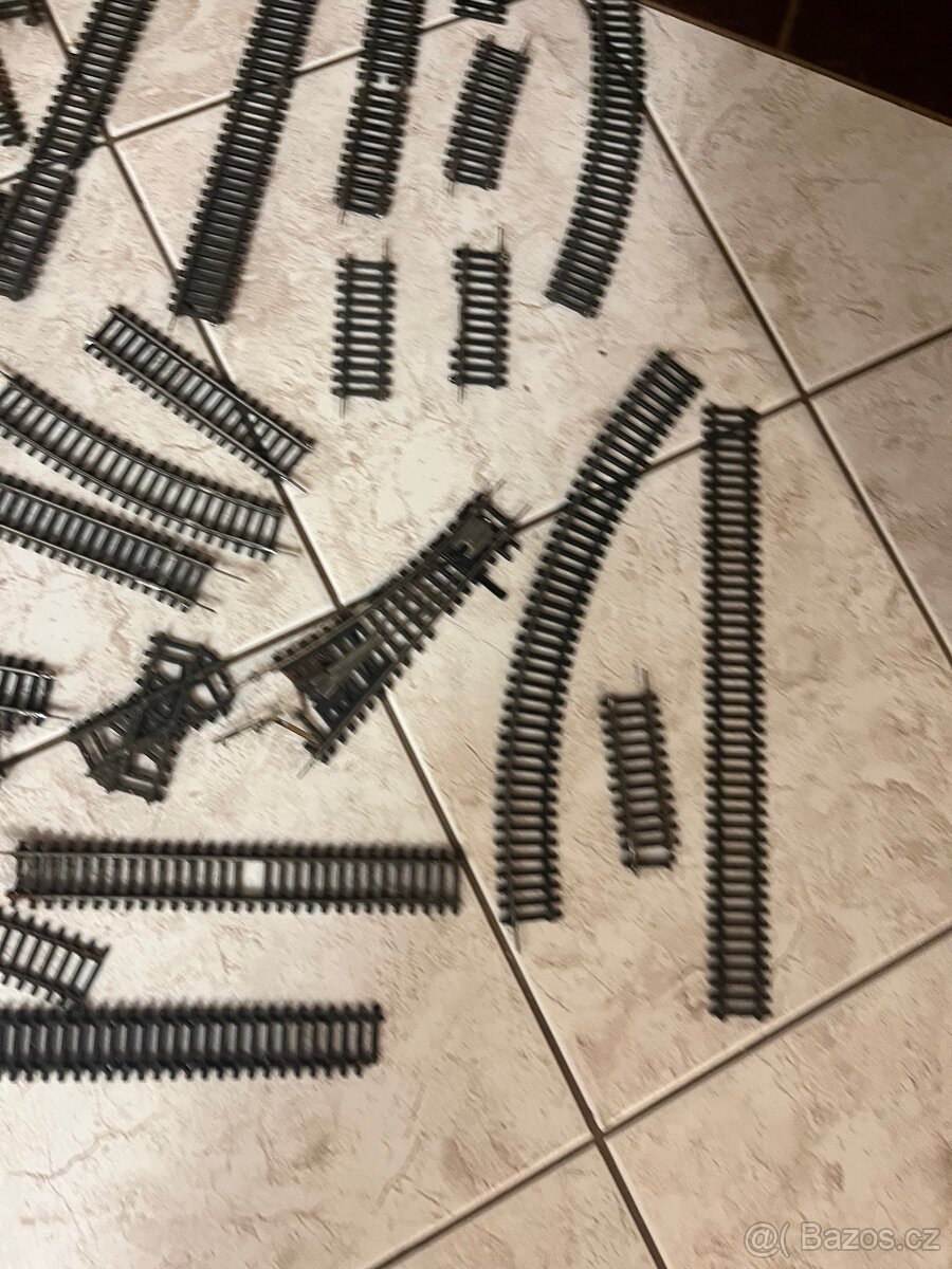 Set 2 poškozených kolejí tt - 4
