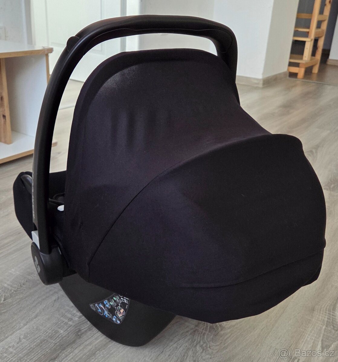 Autosedačka vajíčko Maxi-Cosi Cabriofix i size Essential BLA - 4