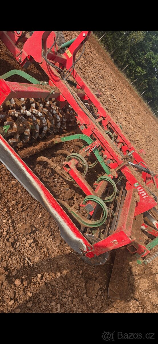 Kompaktor Unia Atlas 3m - 4