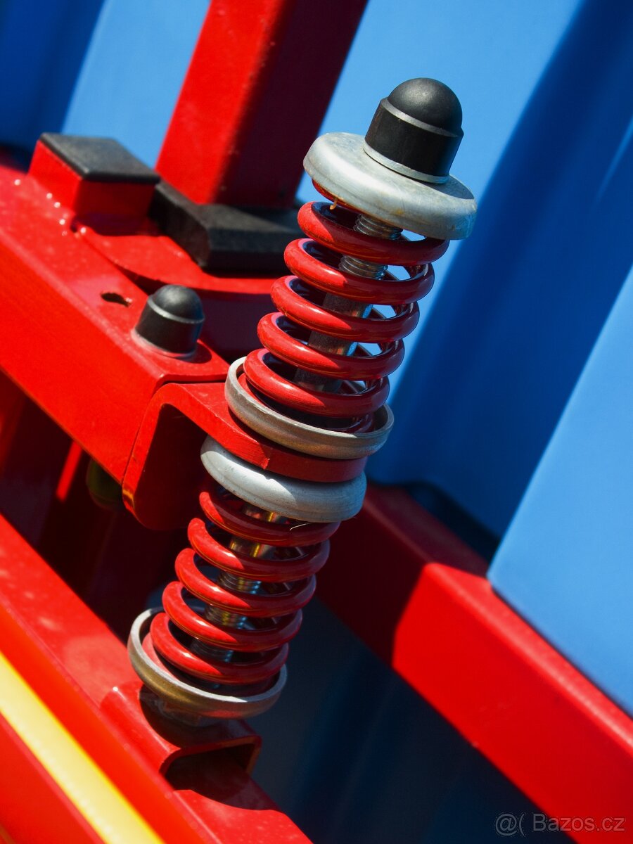 Postřikovač B 800/15 – polní postřikovač - 4