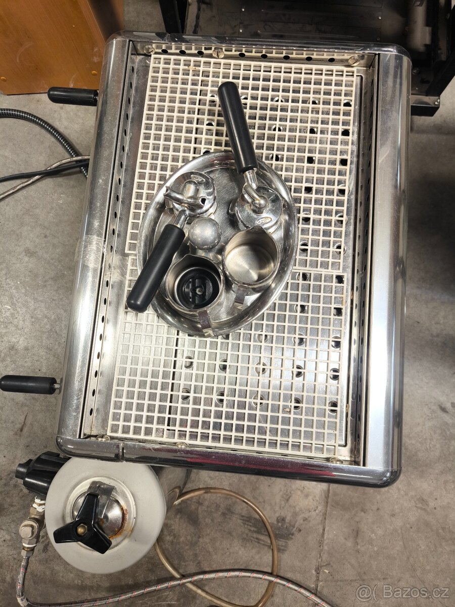 Pákový kávovar San Marco 85e - 4