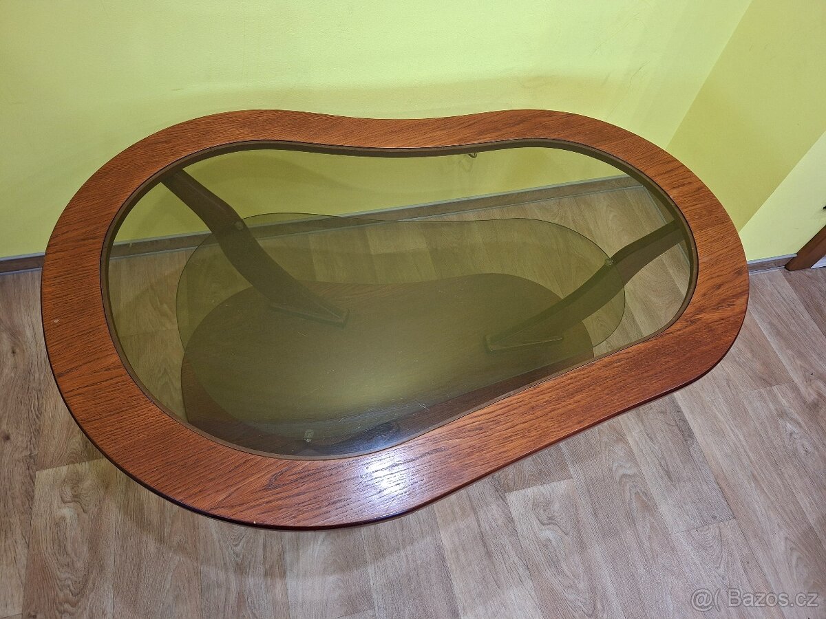 Konferenční stolek - 4