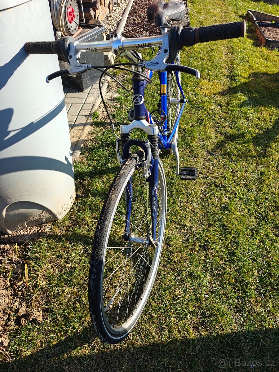 Prodám trekové kolo Author Stratos - 4