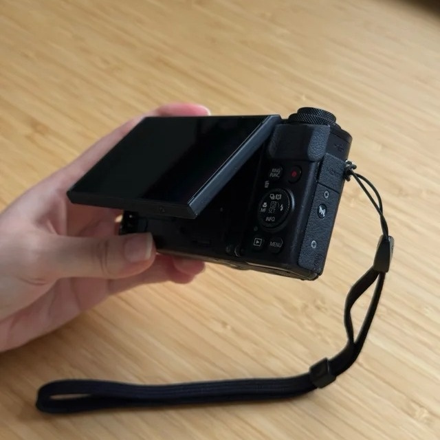 Canon G7X Mark II - 4