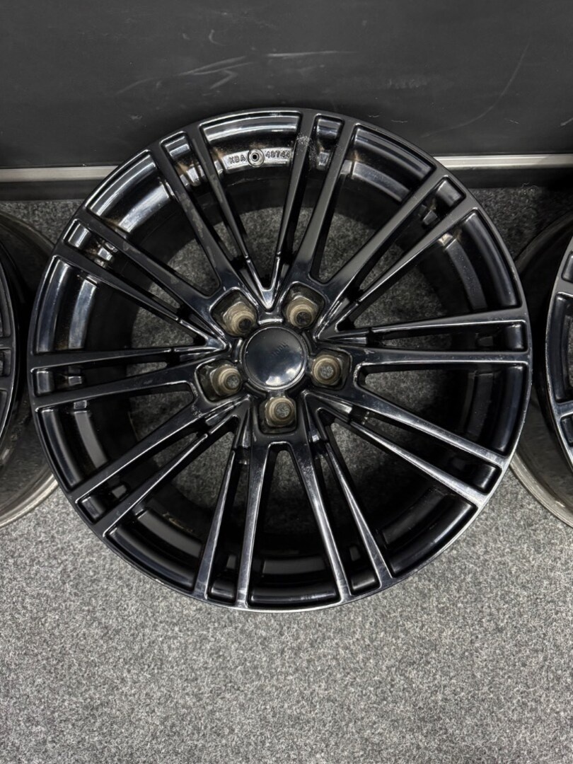 Alu UniWheels 5x112 18” 8j - 4