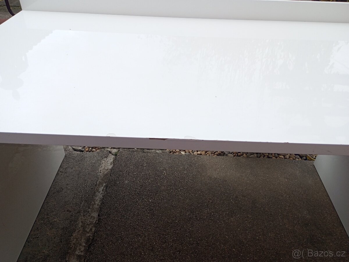 Pracovní stůl s kontejnerem - 4