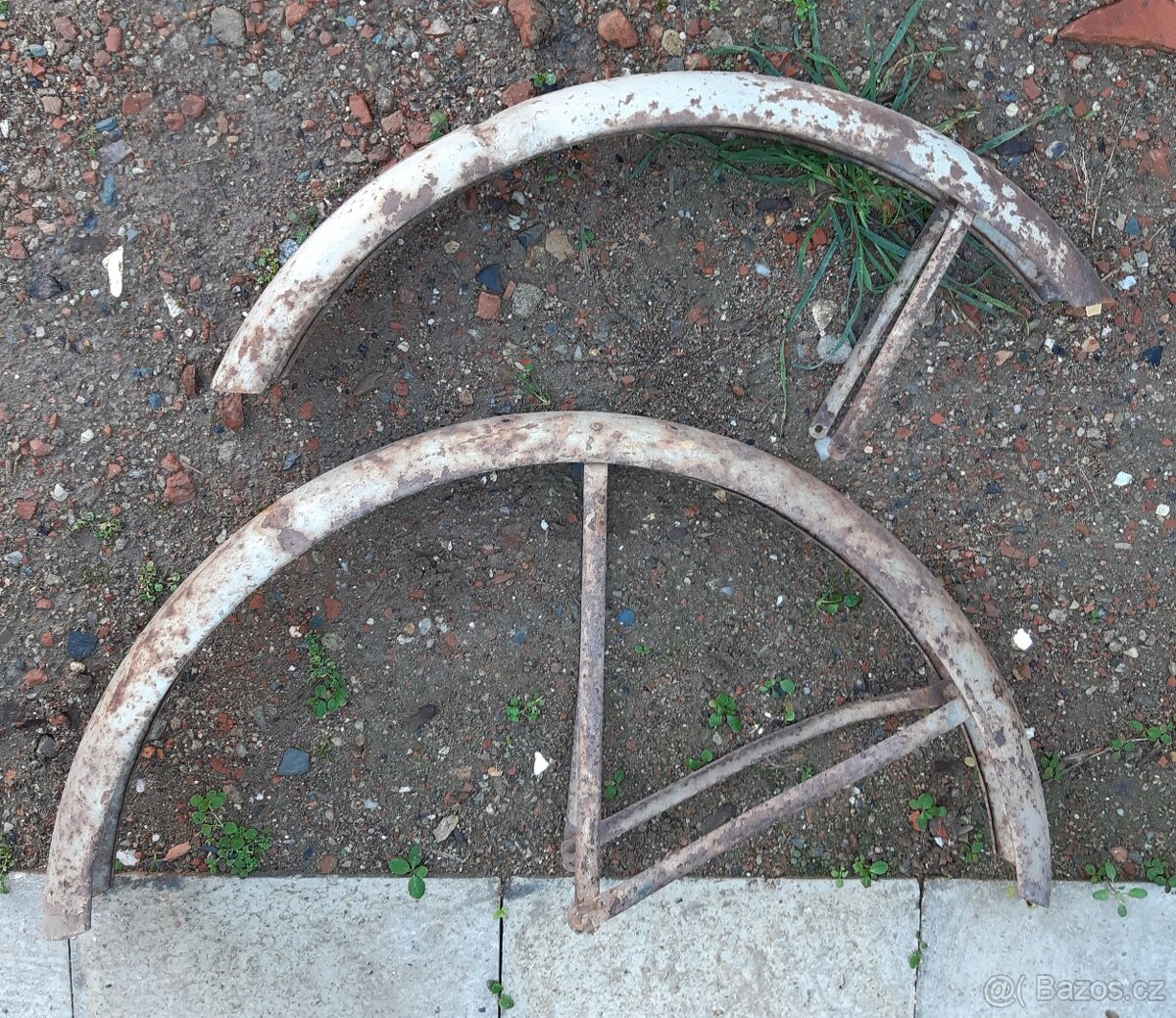 Stadion S11 - přední a zadní blatník - 4