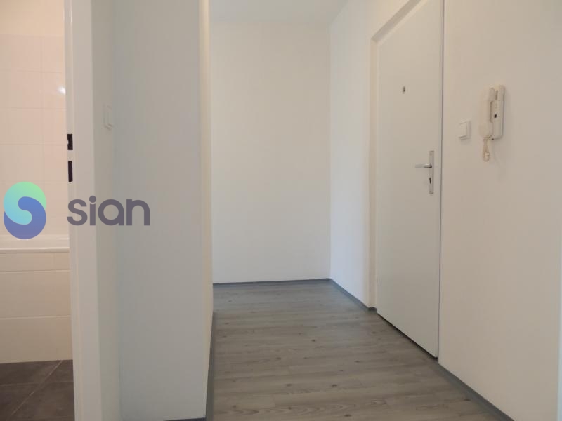 Podnájem bytu 1+1 41 m2, ul. Jugoslávská 2841/43, Ostrava - - 4