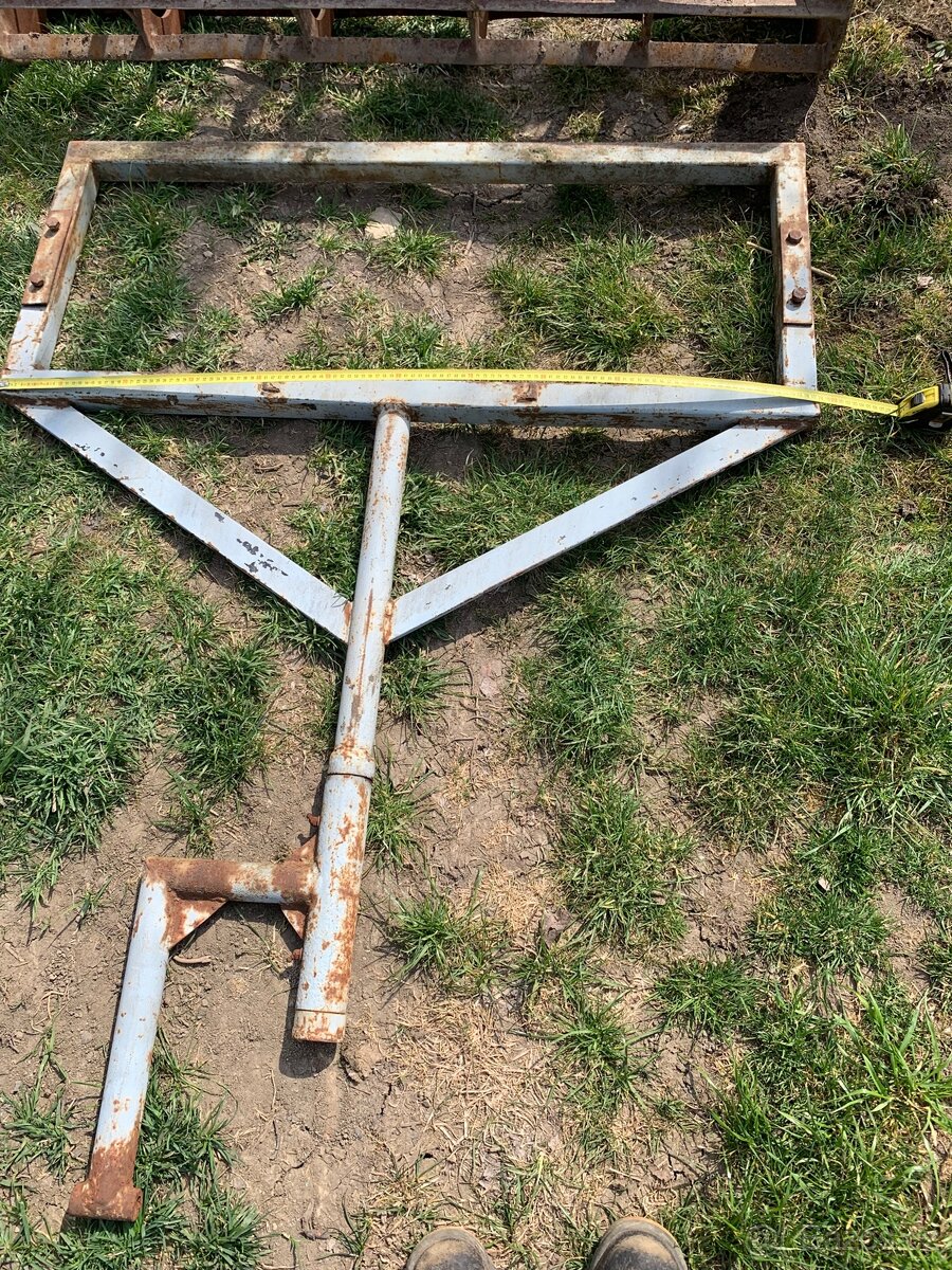 Prodám za malotraktor drtič hrud. - 4