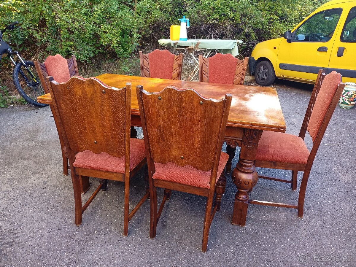 Prodám krásnou antik jídelní sestavu-stůl rozkládací+6 x žid - 4