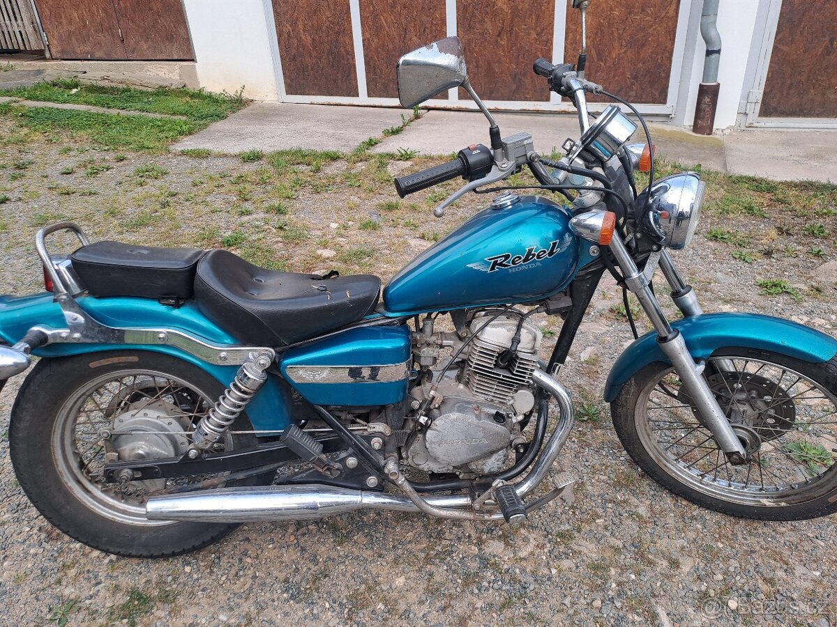 HONDA REBEL 125 - 4