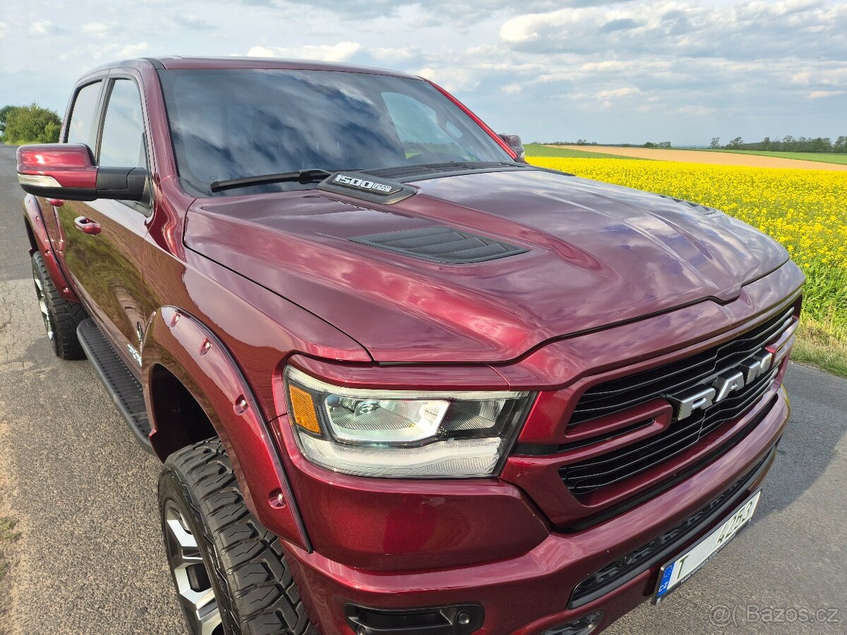 DODGE RAM 1500 5,7 HEMI BLACK WIDOW 39000km - 4
