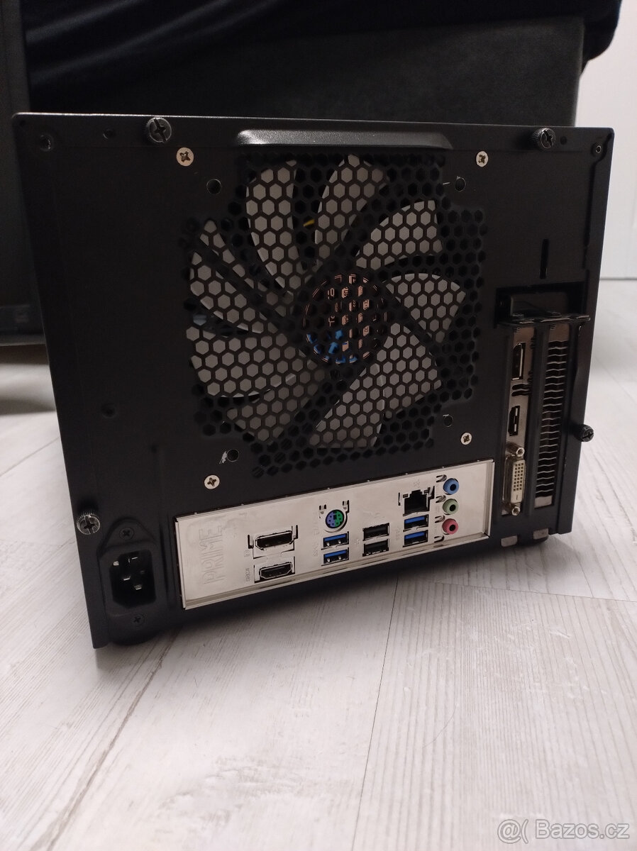 PC mini set Ryzen 3 2200G + ZDARMA Monitor LG - 4