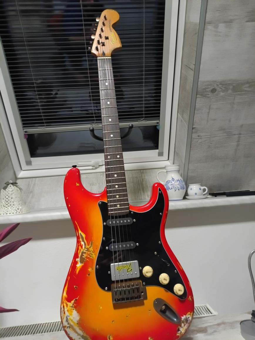 Elektrická kytara Stratocaster Relic - 4